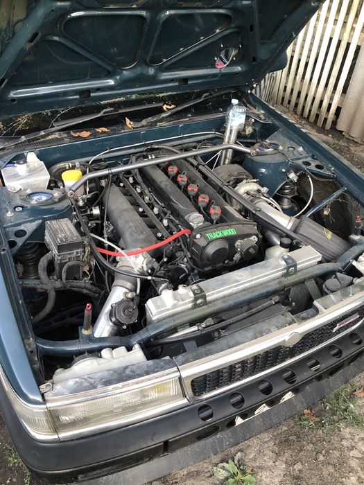 Laurel C33 RB25DET Neo