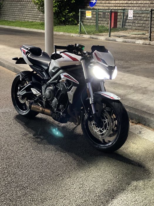 Triumph Street Triple 660s (A2) Deslimitada, 95cv