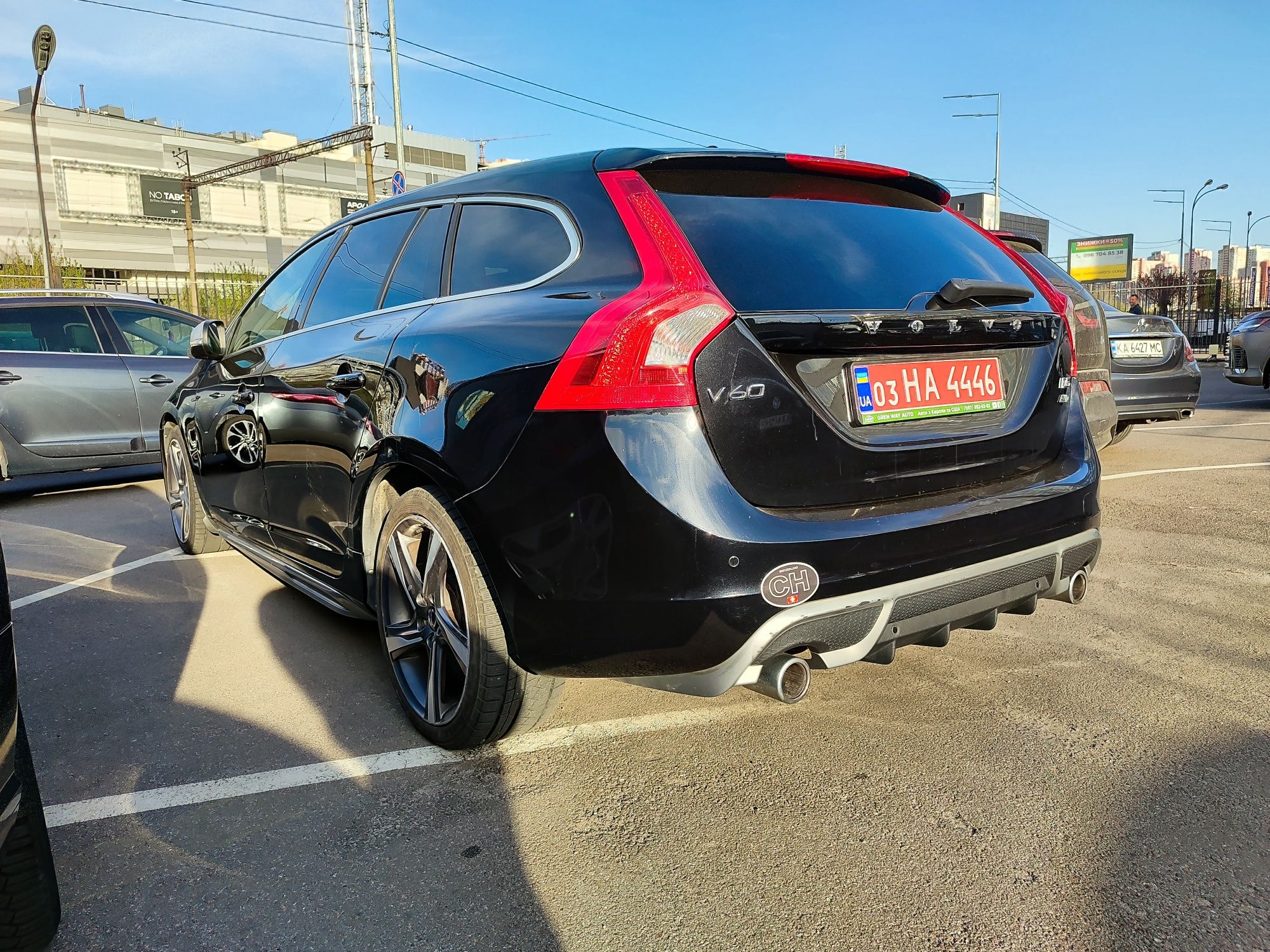 R-DESIGN Volvo V60 2,4 D5 AWD автомат 2013 ІДЕАЛ
