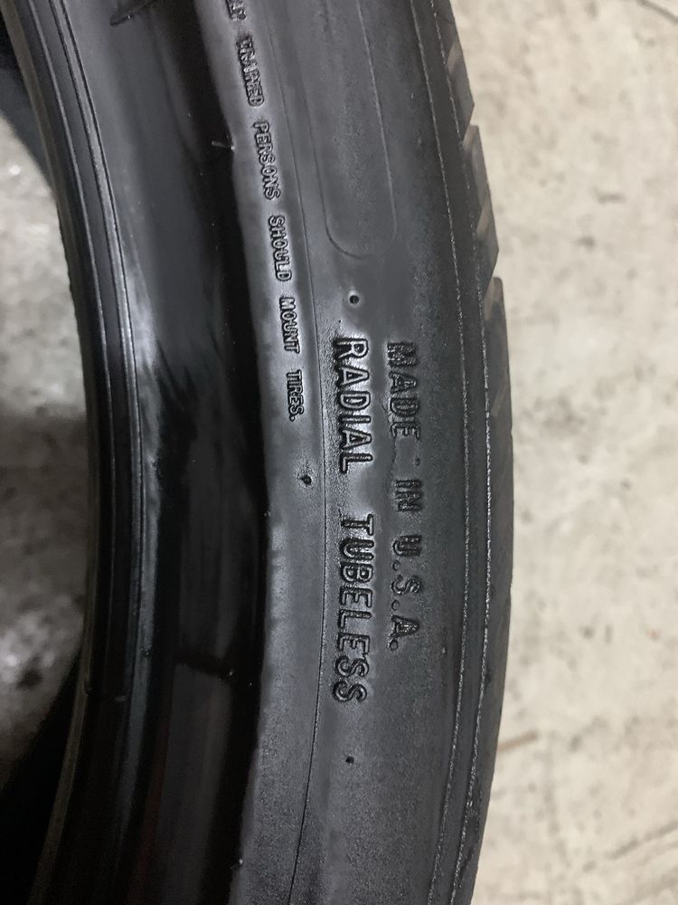 Резина GoodYear 255/40 R20 101W M+S Tesla Y 2022 года