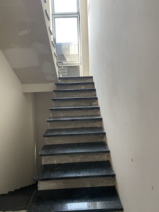 Продаж таунхауса з частковим ремонтом, Чайка