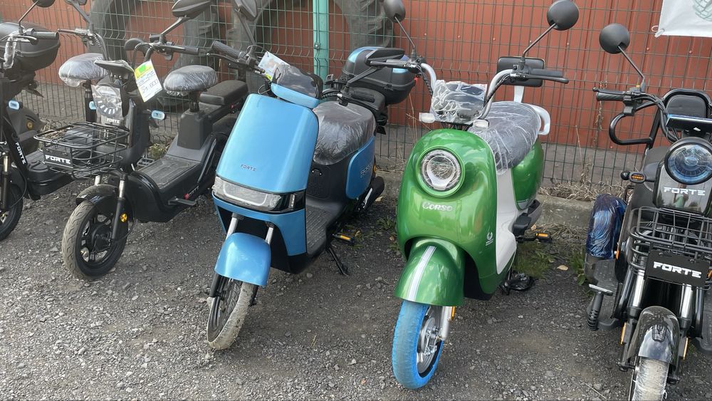 Електроскутер Електросамокат велоскутер Forte Yadea електро трицикл