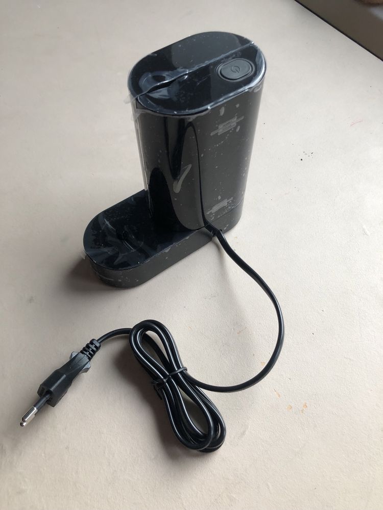 Ładowarka i stacja dezynfekująca UV Philips
