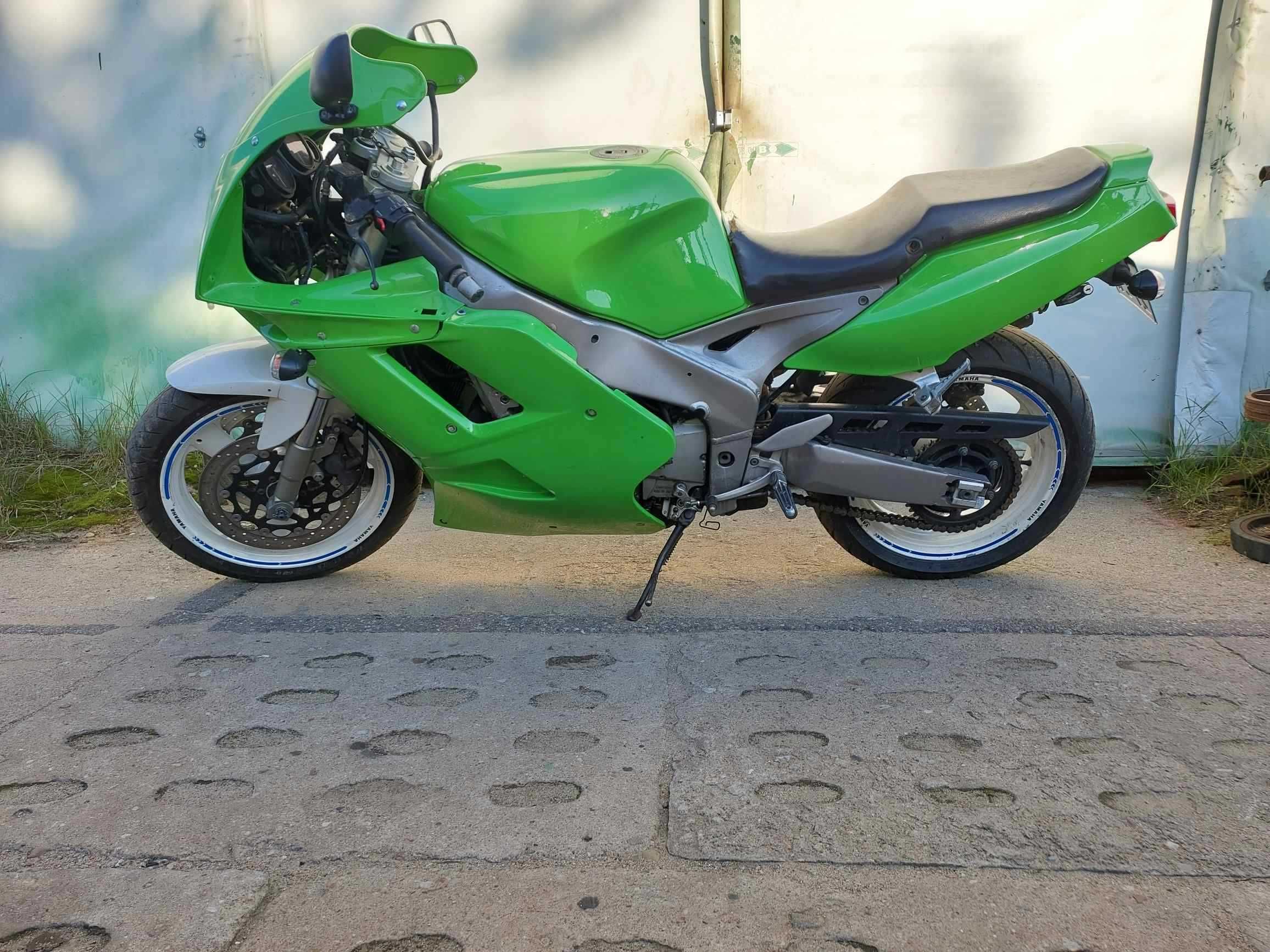 Motor motocykl Yamaha japoński  fzr 1000 zamiana