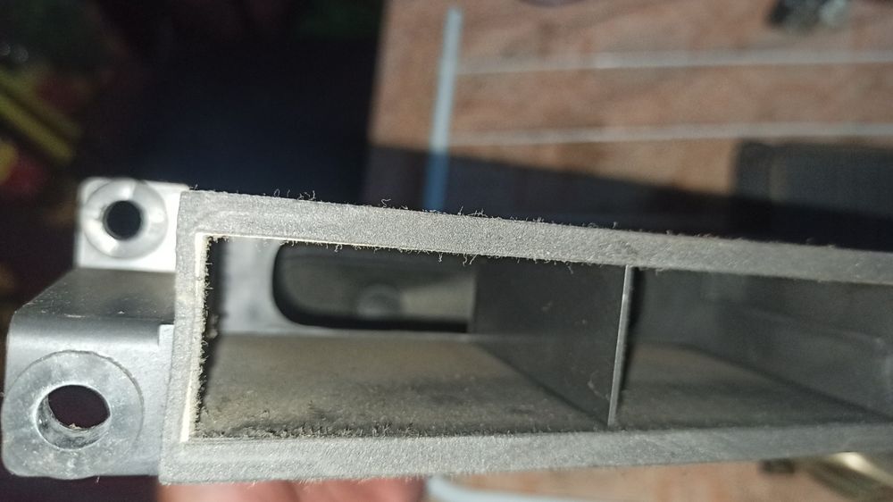 Динамики с корпусом