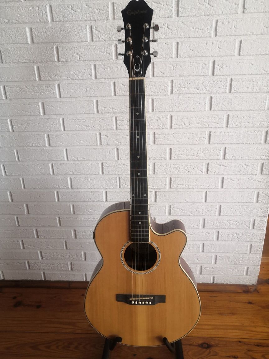 Epiphone pr4 elektro akustik +wzmacniacz