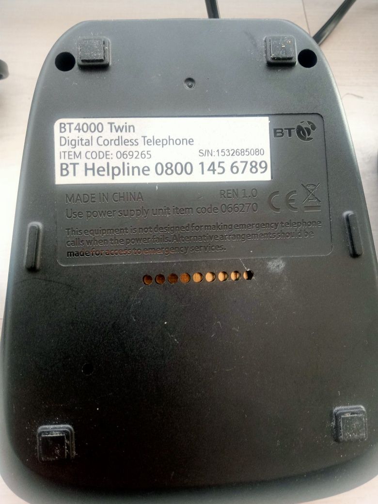 Радиотелефон стандарта DECT BT BT4000 Twin Cordless (British Telecom)
