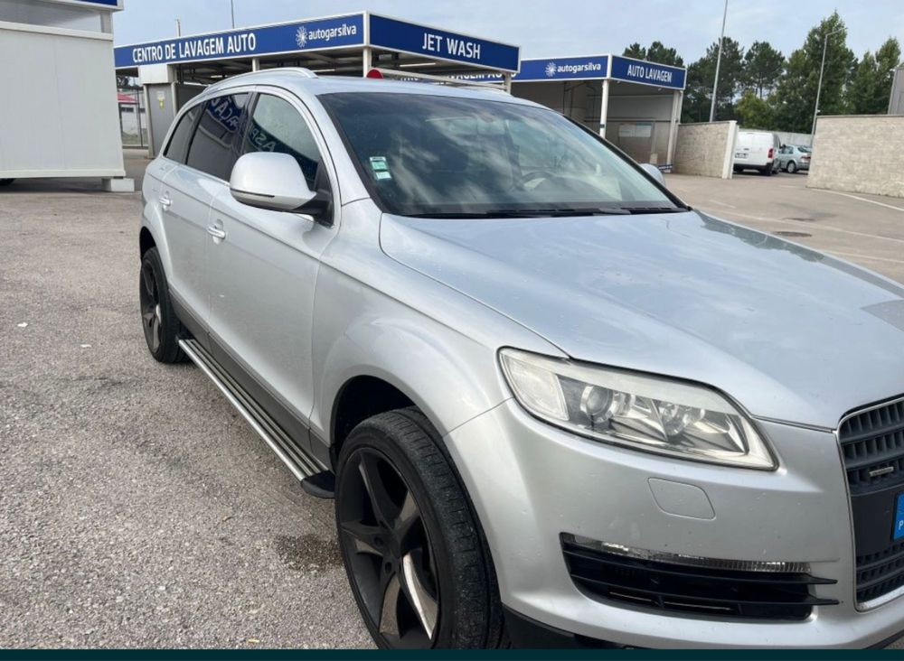 Audi Q7 2008 full Extras aceito troca retomas