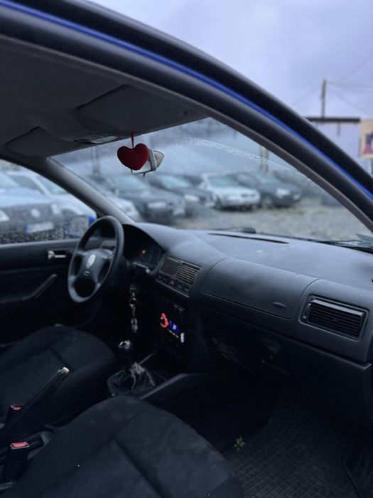 Volkswagen Golf 4 1.6 benzyna/klima/bluetooth