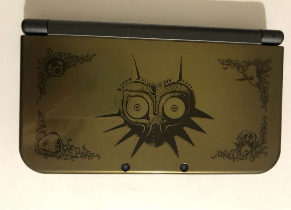 New nintendo 3ds XL Majoras mask top ips