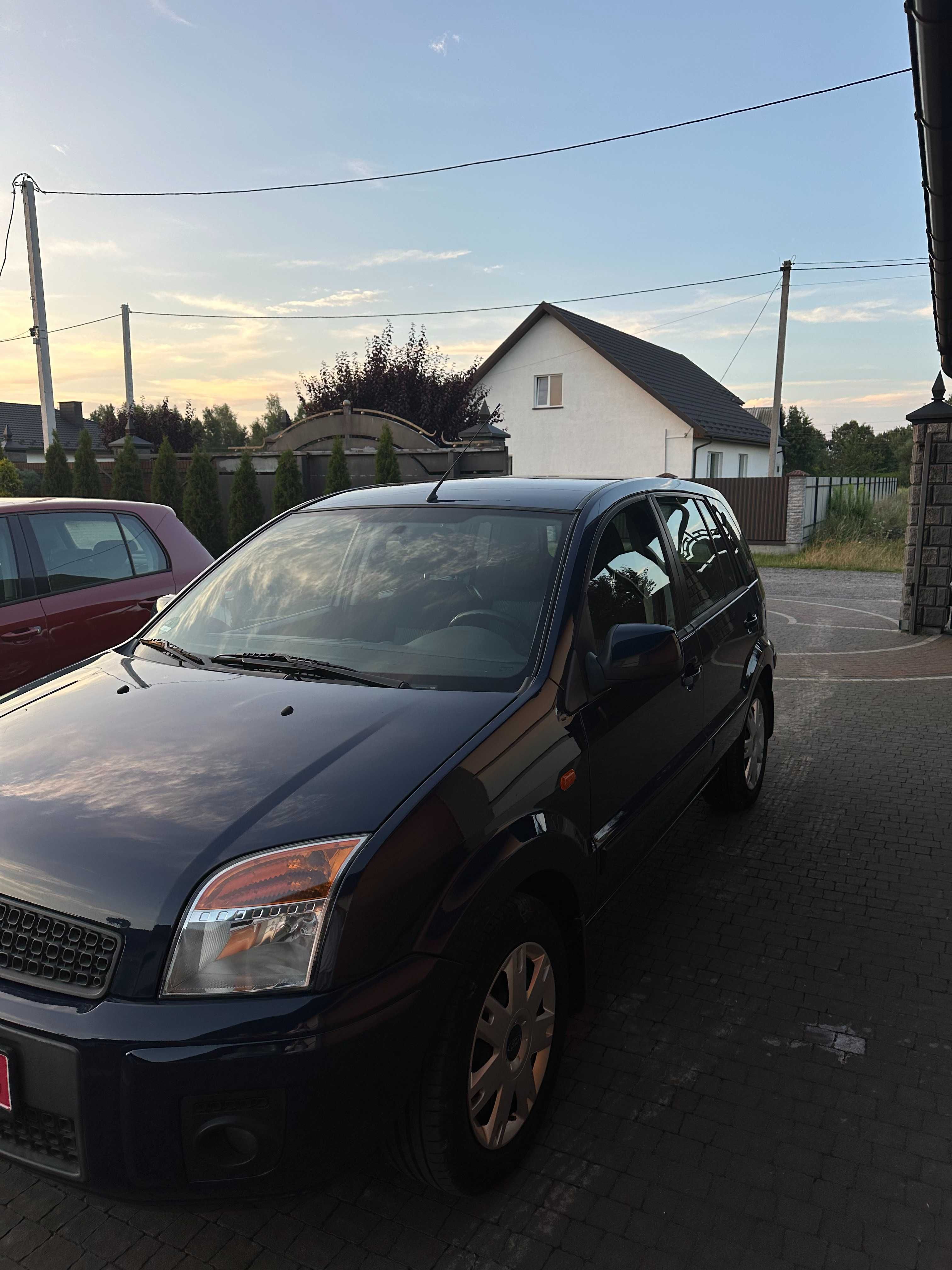 Ford Fusion 1.4 бензин 2011