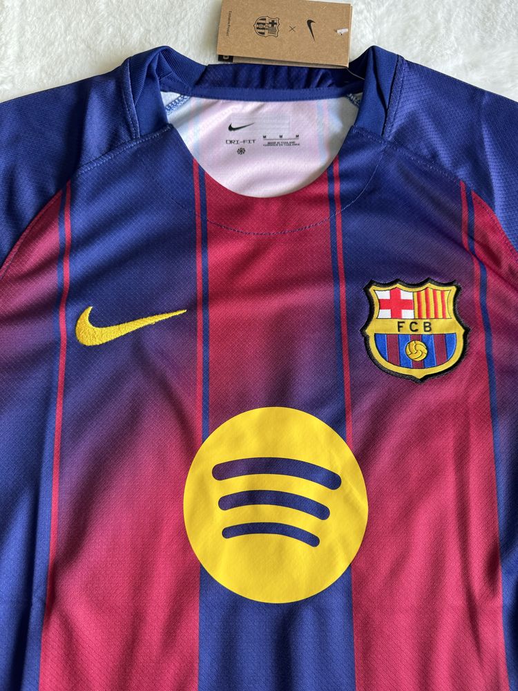 Camisola FC Barcelona 2025/26 - NOVA com Etiquetas - Tamanho M