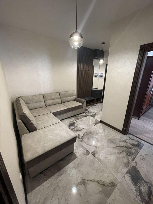 1,5-кімнатна квартира з ремонтом в сучасному житловому комплексі, Бам