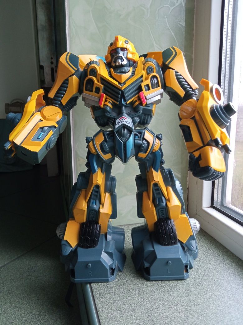 Игрушка робот Трансформер Hasbro Transformers Bumblebee 30 см!