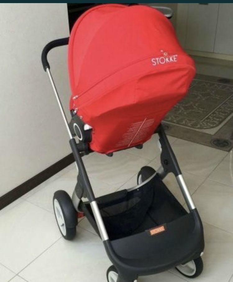 Продам коляску Stokke Crusi прогулку в отличном состоянии , оригинал ,