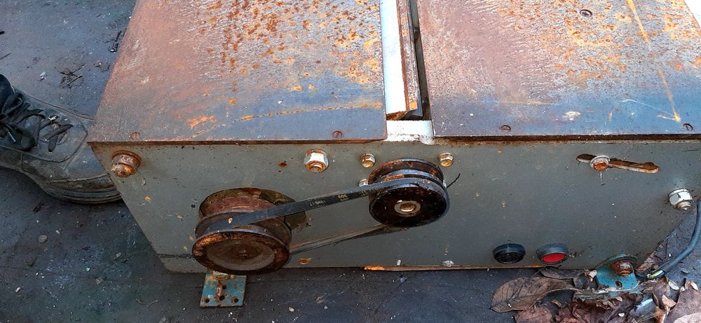 Станок строгательный циркулярка 250мм ножи