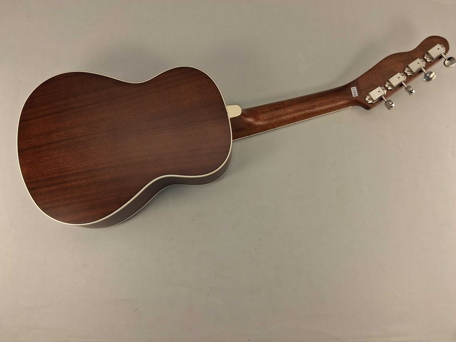 J222 Ukulele Fender California Coast Zuma-Nat Concert