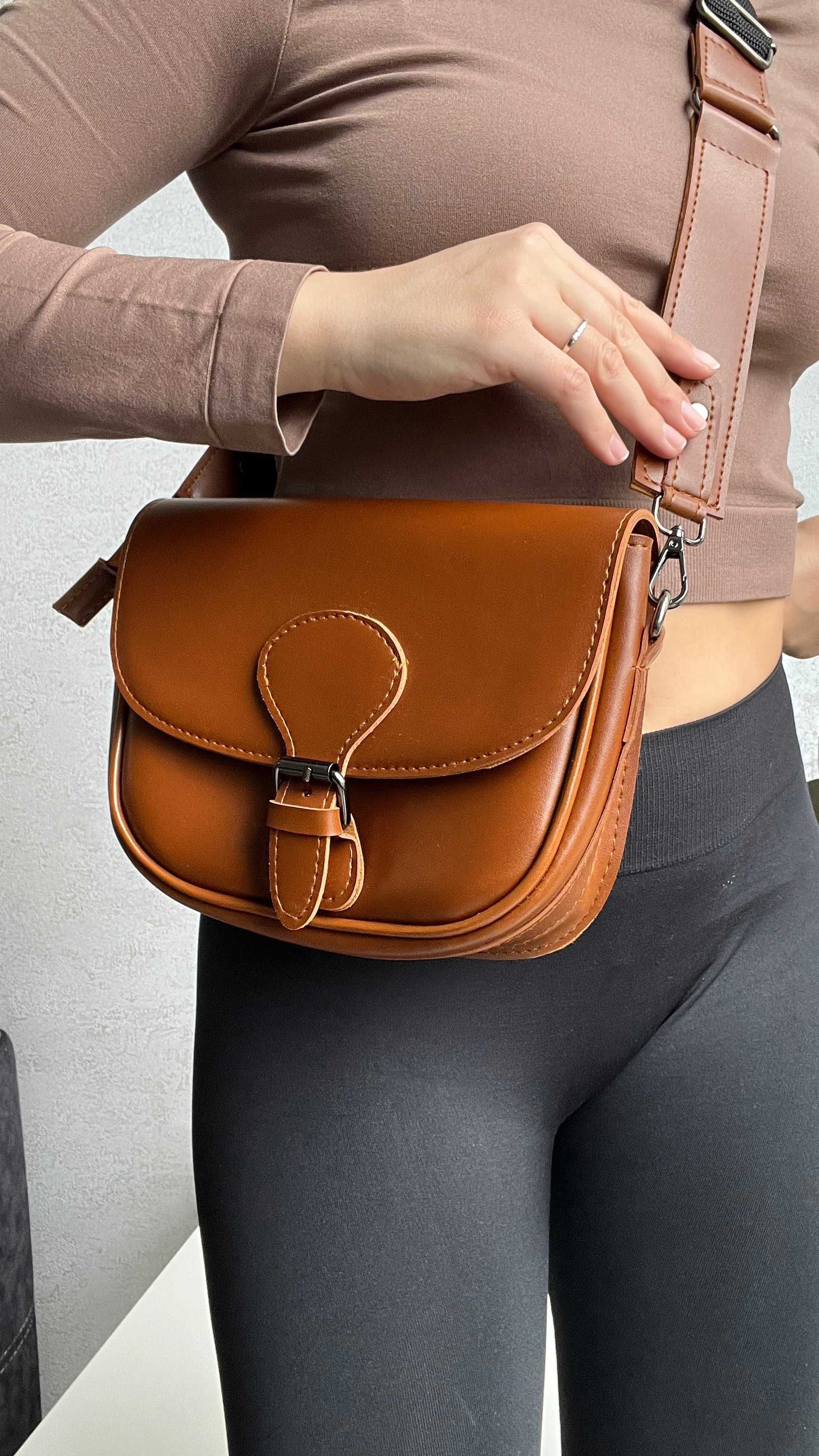 Жіноча сумка crossbody з еко-шкіри коричнева