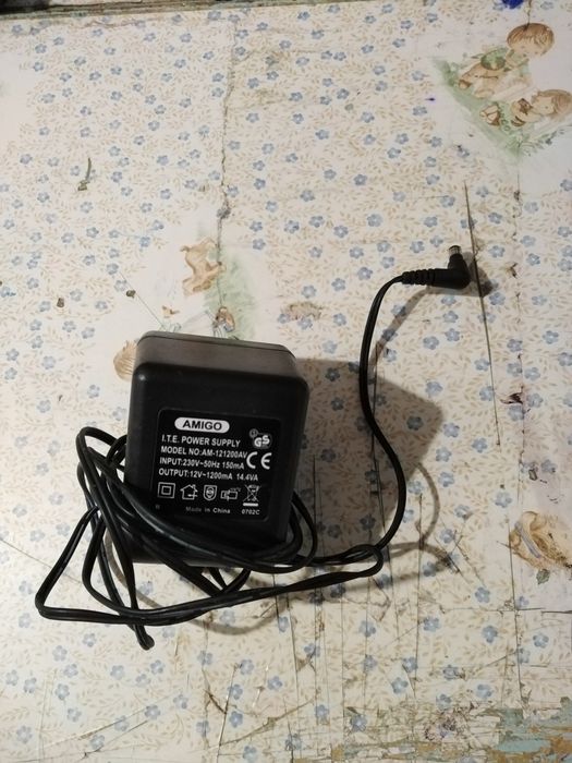 Vendo ficha nova