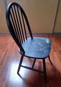 Patyczak. Krzesło z drewna w stylu windsor Megan. Stara IKEA