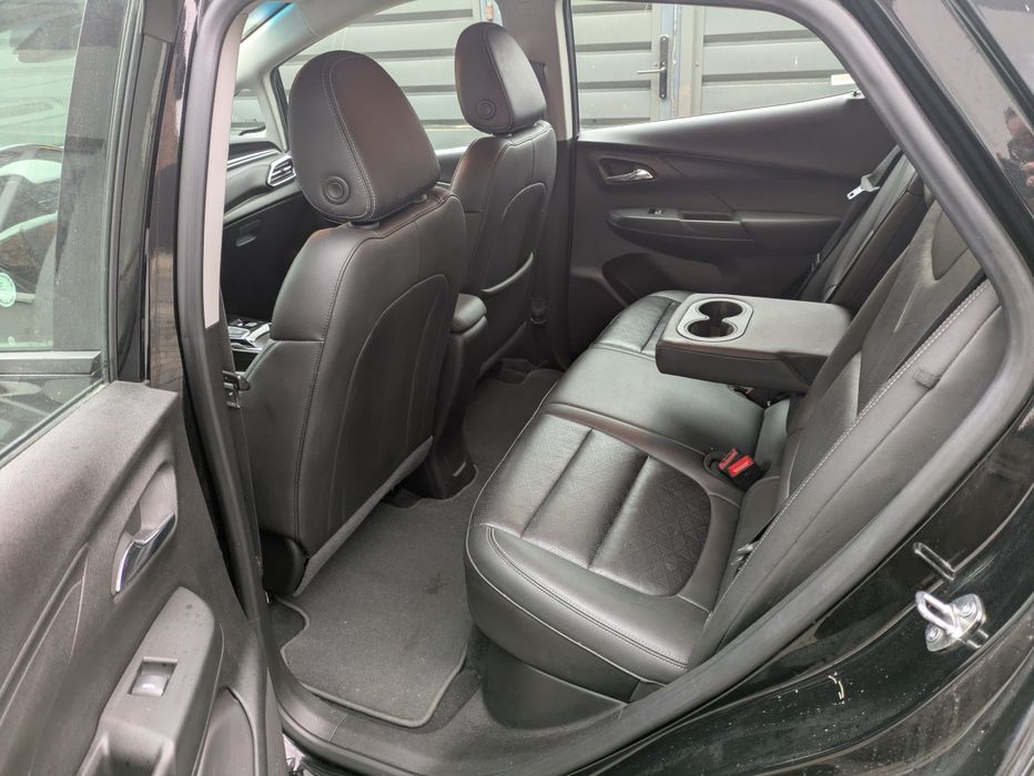 Chevrolet Bolt EV 2LT/Premier 2023 Чорний