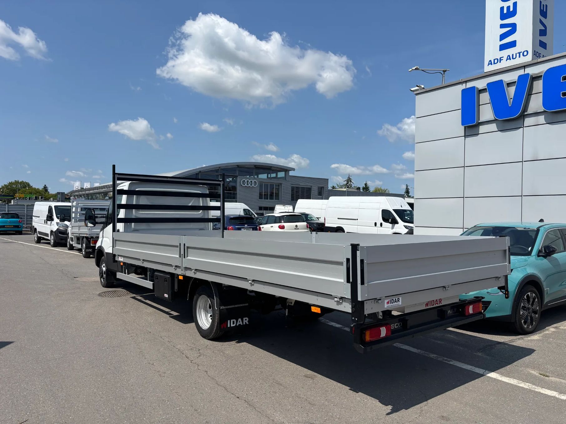 Iveco Daily 50C18HZ DMC 3,5t SKRZYNIA OTWARTA  Od ręki Koła bliźniacze skrzynia 6100mm