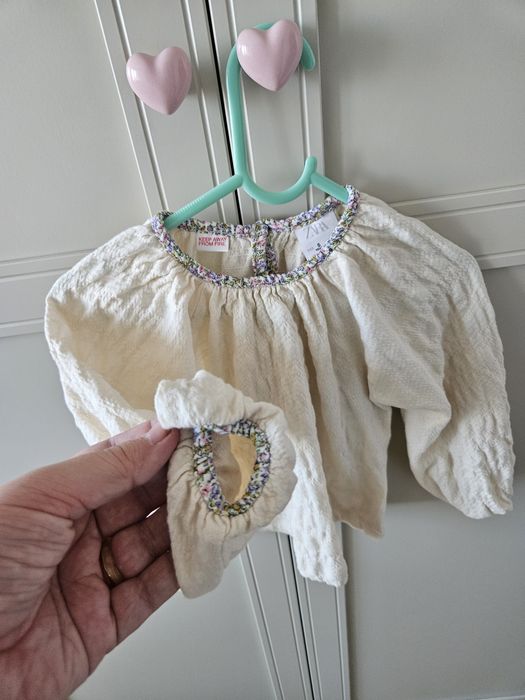 Piękna bluzka z bardzo miłego materiału, Zara. Praktycznie nowa, 110