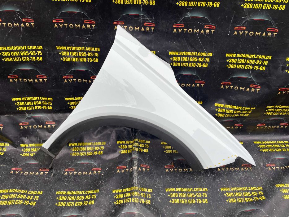 Крило праве AUDI Q4 в наявності 2021- оригінал з аркою 89A821106