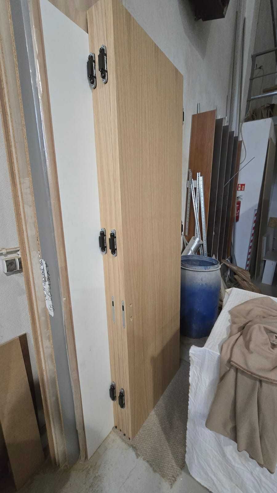 Drzwi wewnętrzne, wysokie, fornir dębowy