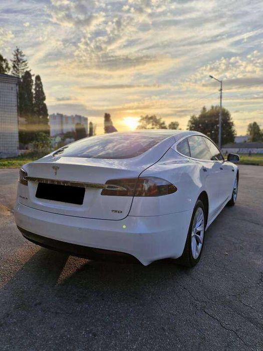 Tesla Model S 2017 75D 75 kWh Dual Motor AWD