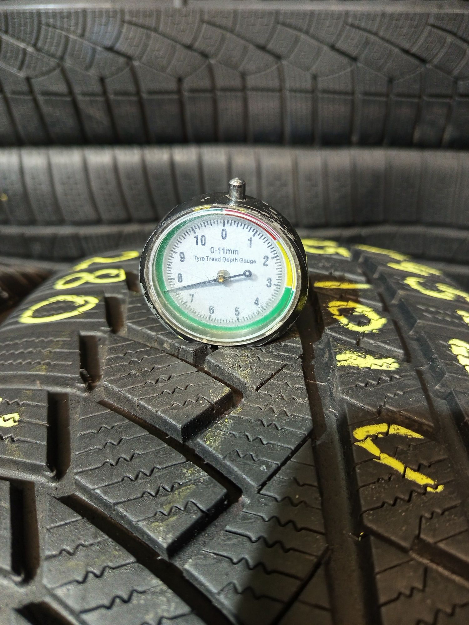 255/45R20 Continental WinterContact Ts850p