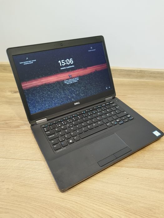 Laptop DELL LATITUDE E5470 i3-6100U 8gb 128gb SSD WIN 11