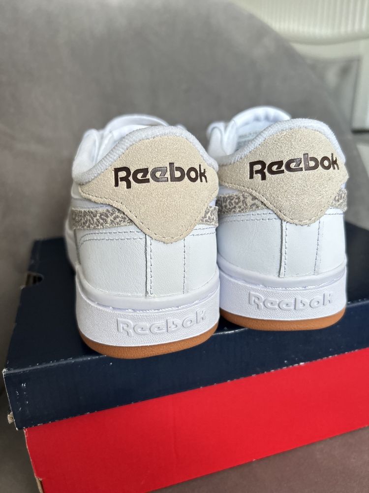 Кросівки шкіряні Reebok Club C 38, 39 розмір