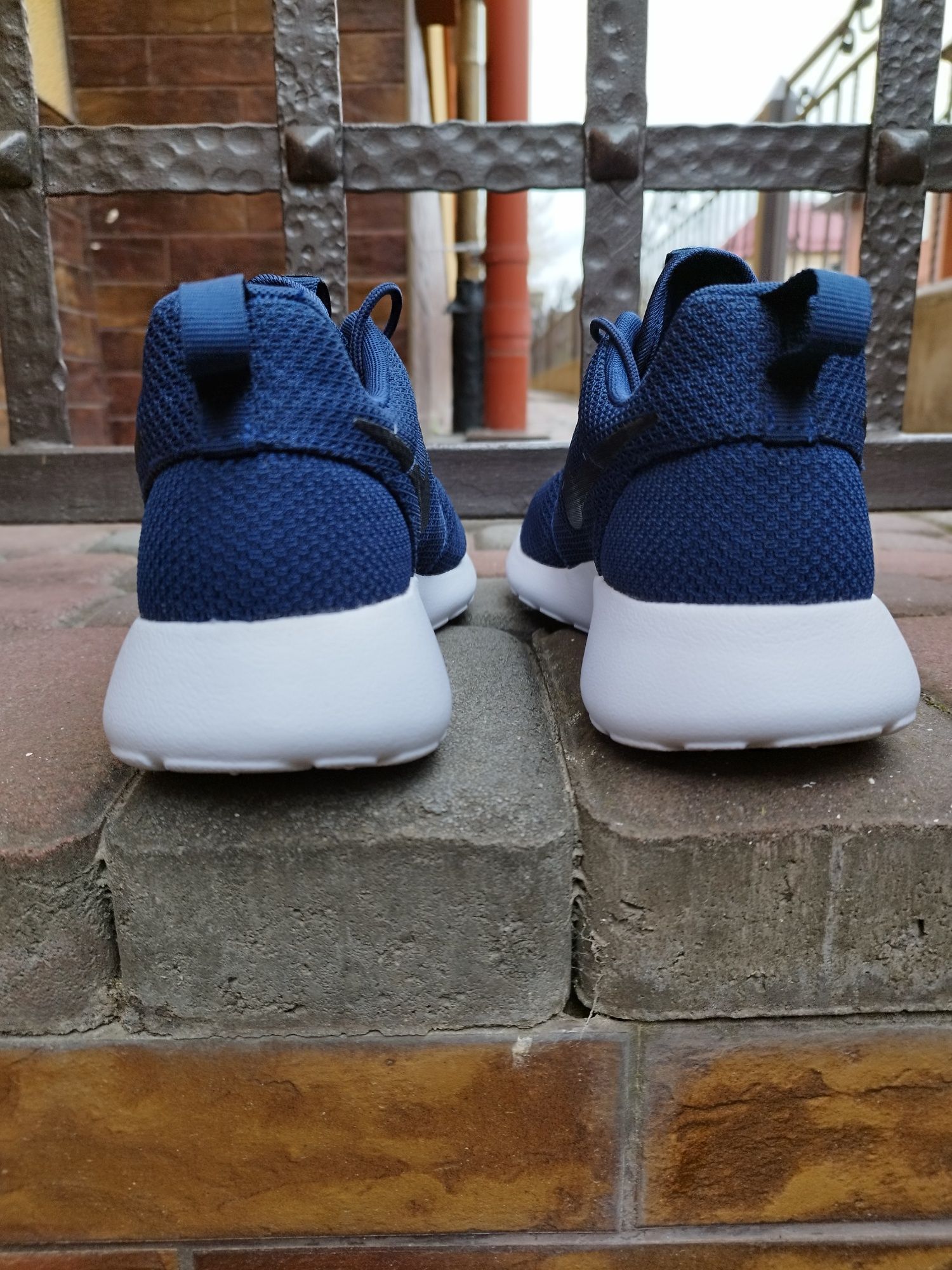 Кросівки чоловічі Nike Roshe One