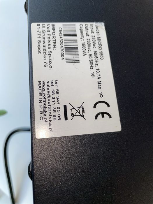 Zasilacz awaryjny UPS