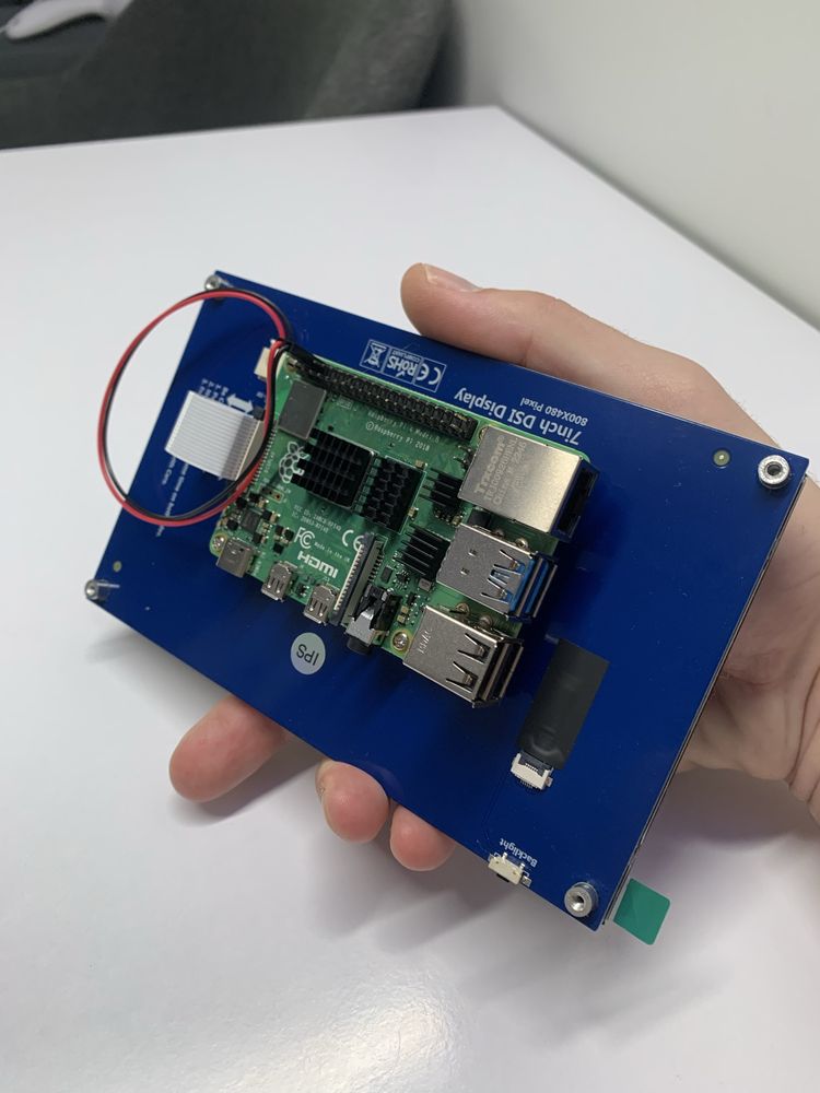 Raspberry Pi 4B + сенсорний ips екран 7"