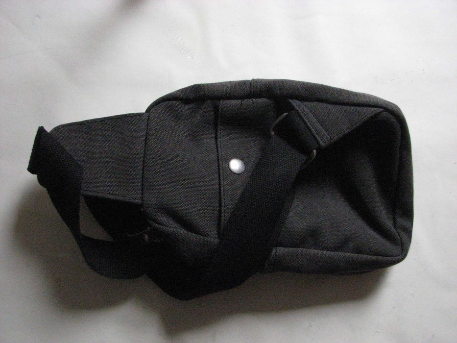 Bolsa Pochet Cinzenta e Castanha