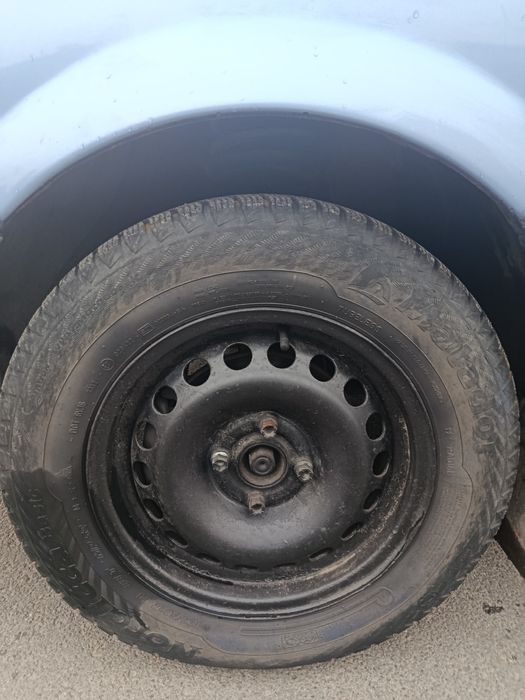 Пасат б3 в акуратному стані 1.6