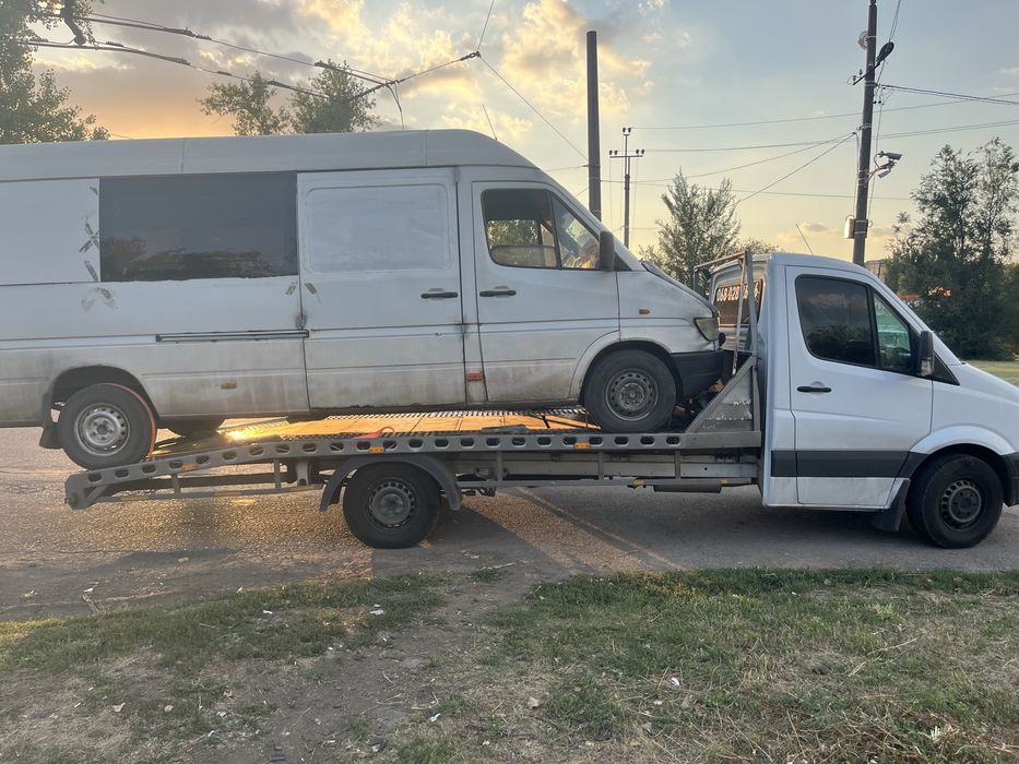 Услуги Эвакуатор.Евакуатор кривой рог