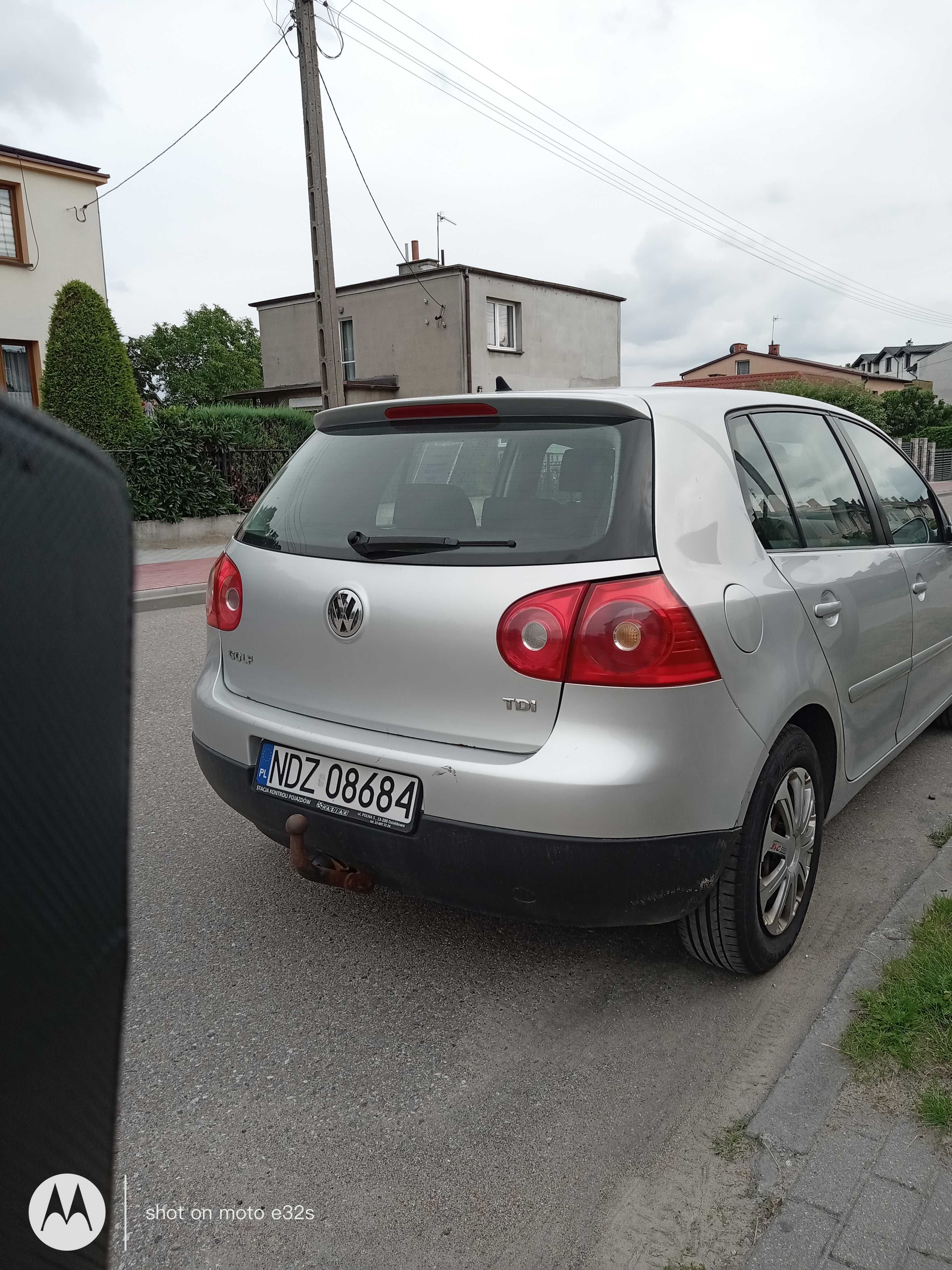 sprzedam golfa 1.9 TDI 2006