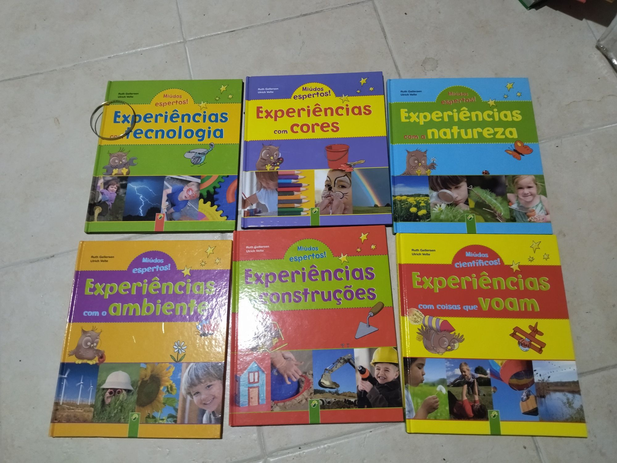 Coleção de livros de experiências crianças