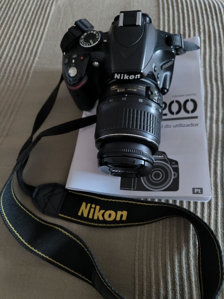 Nikon 3200 em bom estado