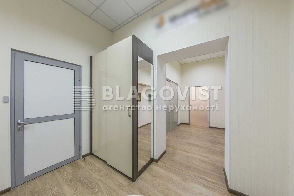 Оренда офісу 200м2 діловий центр посольский квартал Б. Хмельницького