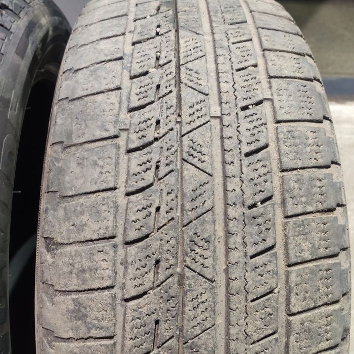 Продам резину 215/55 r17 зима