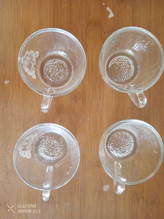 4 chávenas para café, tema casais históricos