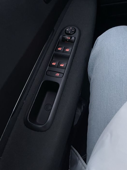 Peugeot 5008 пежо