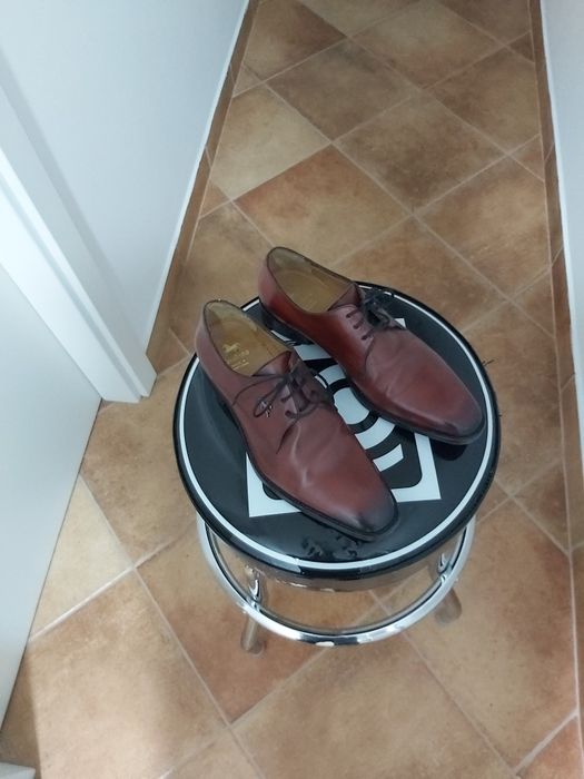 vendo par de sapatos cavalinho
