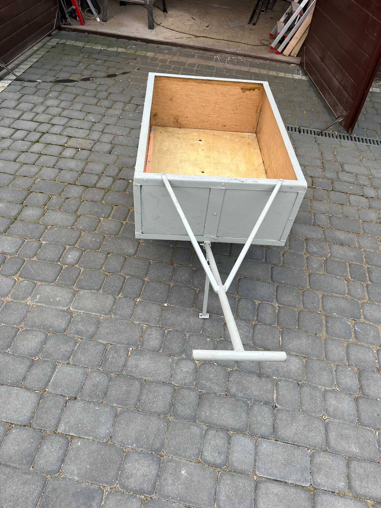 Wózek transportowy ogrodowy
