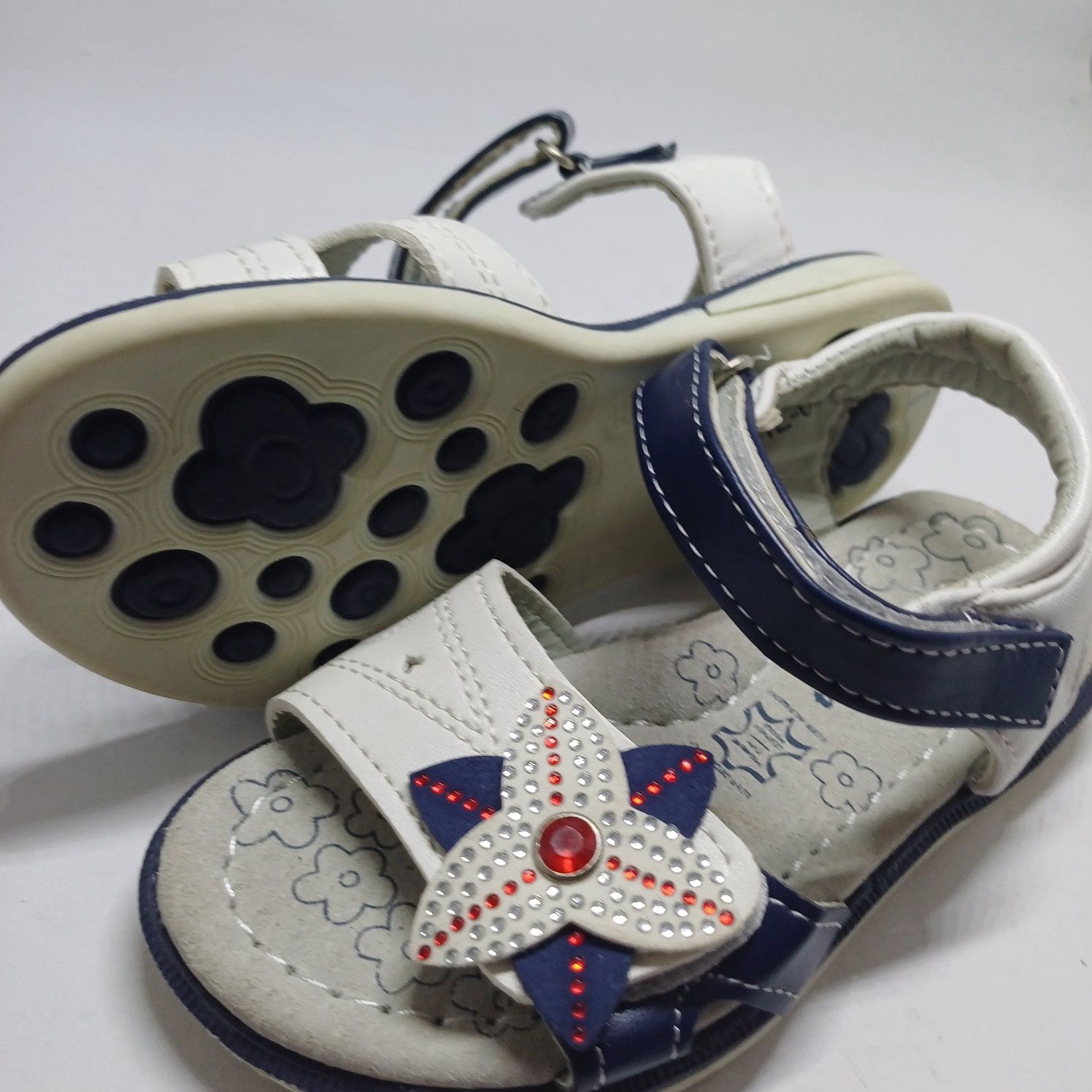 Nowe sandały sandałki roz 25 wkładka skórzana profilowana 16 cm
