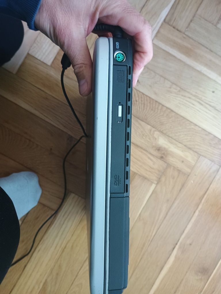 Laptop HP ZE 4230